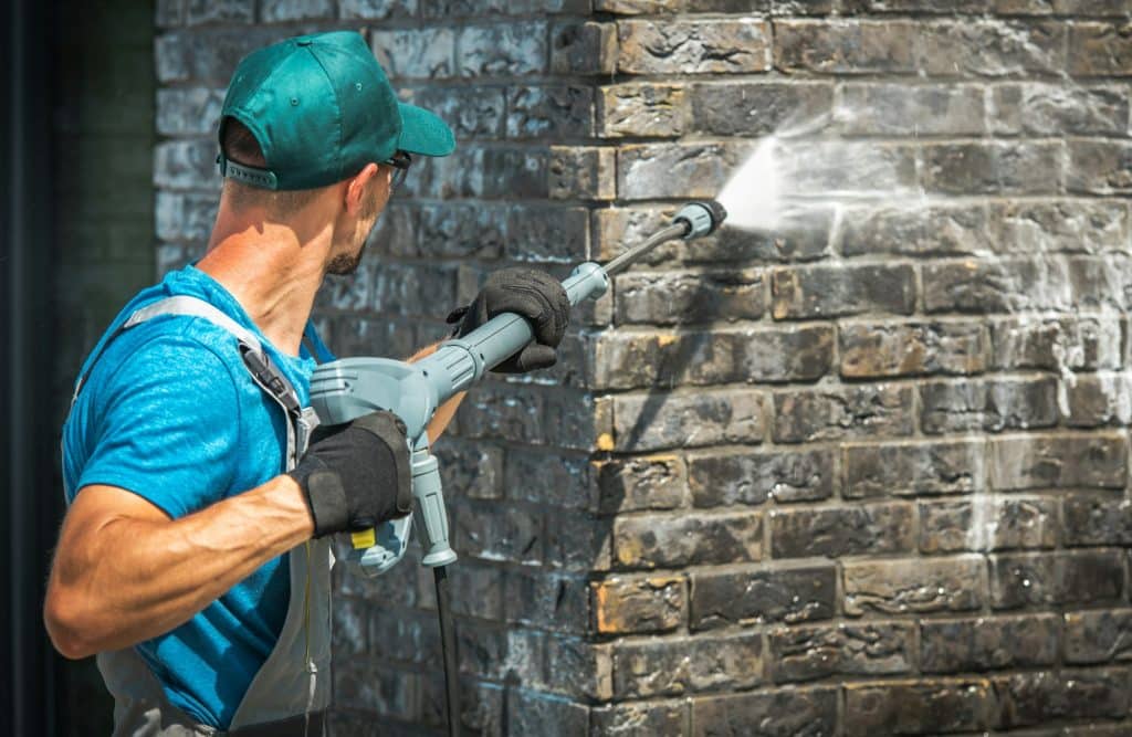 commercial brick wall power washing in Fort Collins, Loveland, & Longmont Colorado